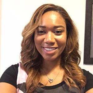 Meet your Posher, Stephanie